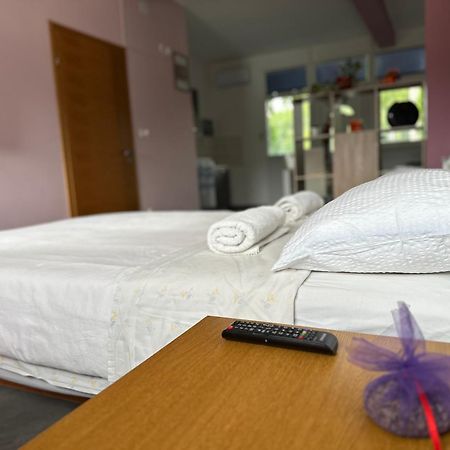 Apartments Brkić Lozovac Zewnętrze zdjęcie